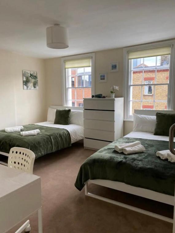 Lovely Private Rooms In Camden, Central Лондон Экстерьер фото