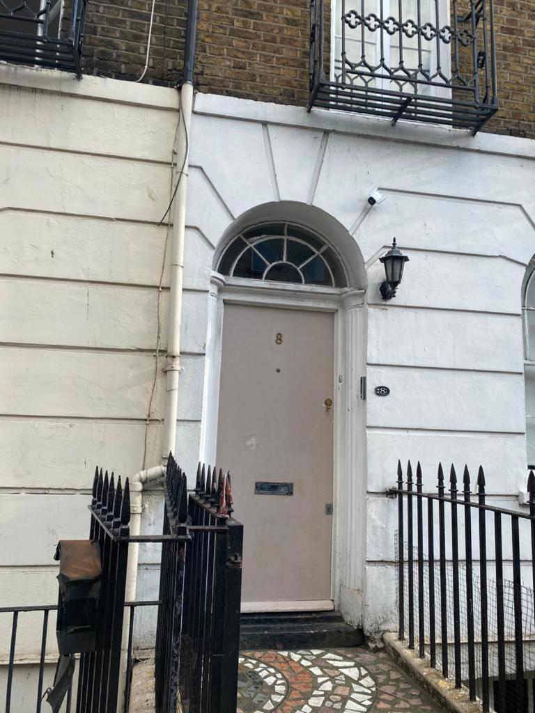 Lovely Private Rooms In Camden, Central Лондон Экстерьер фото